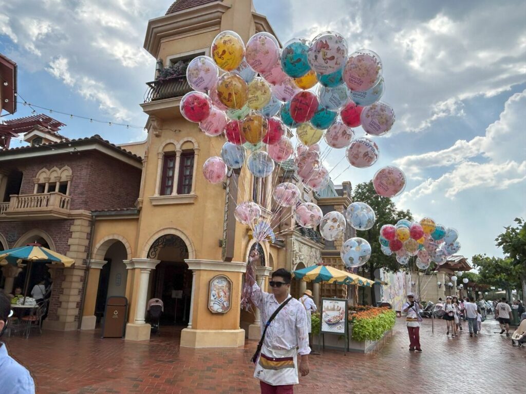 上海ディズニーランド風船