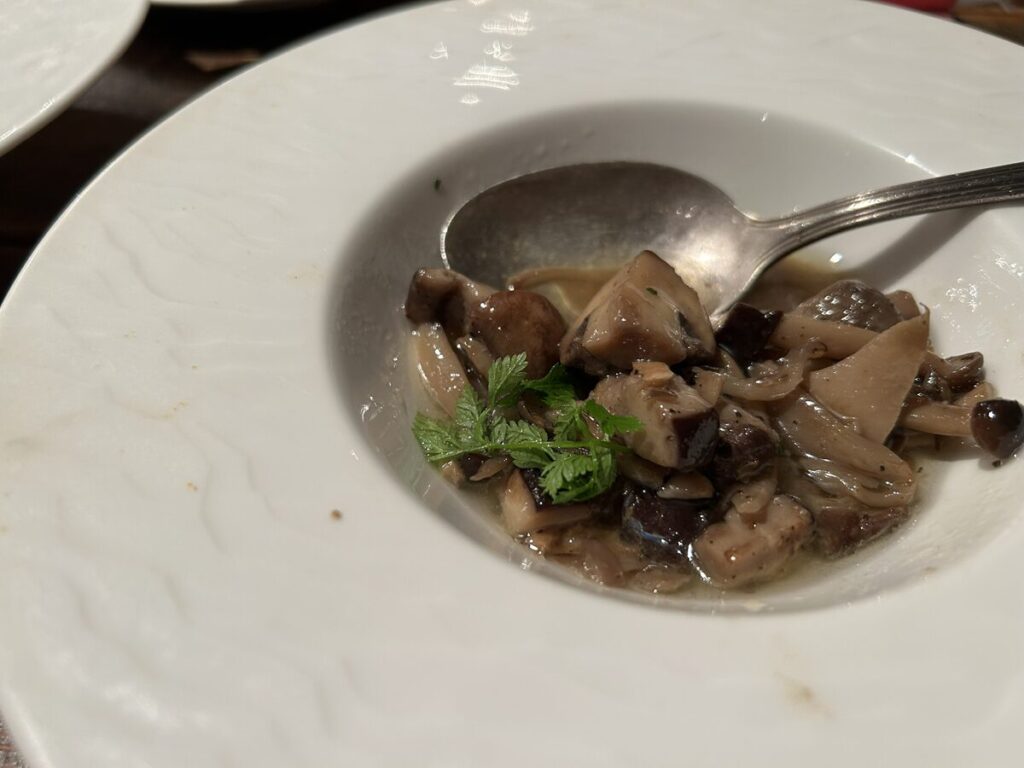 隠れ家ビストロ木の子マリネ