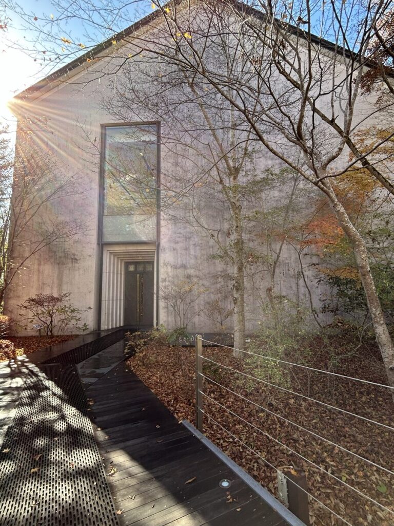 箱根ラリック美術館 展示室のある建物