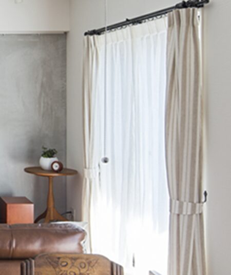 カーテン ベージュ