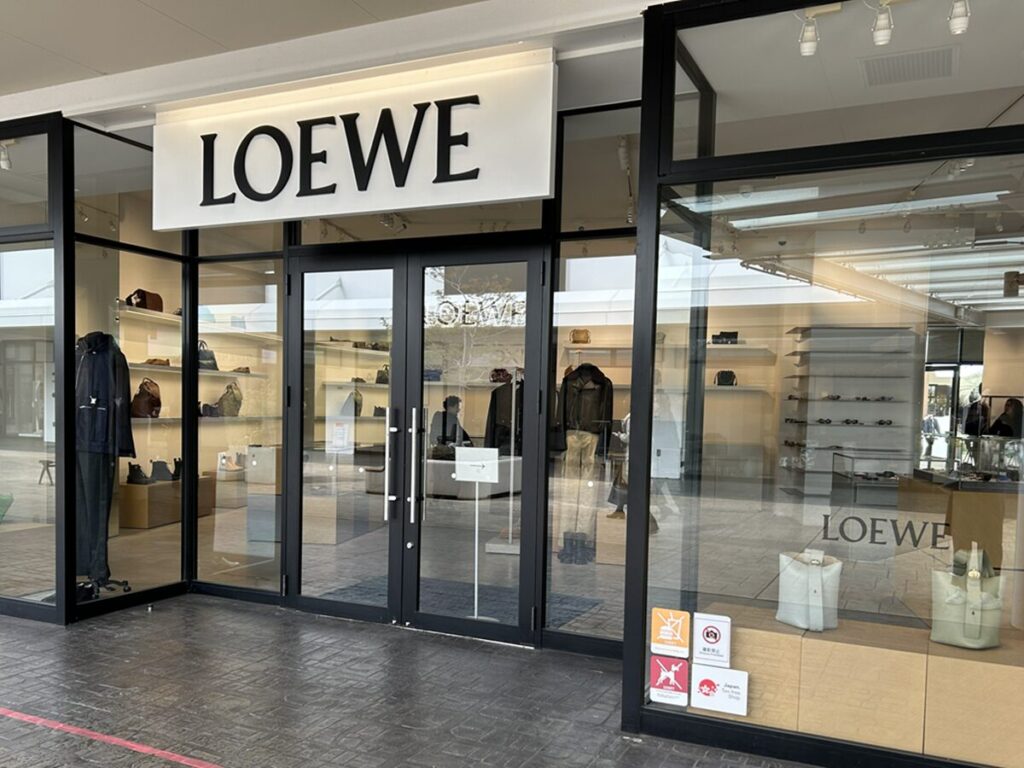 LOEWE外観