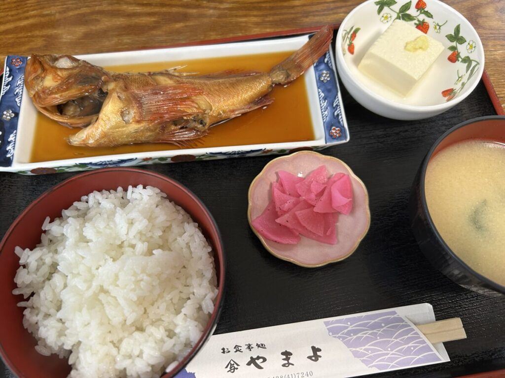 かさご煮魚定食