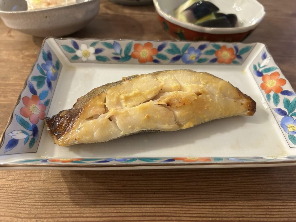 長角皿に西京焼き
