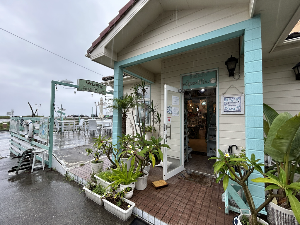 雑貨屋外観